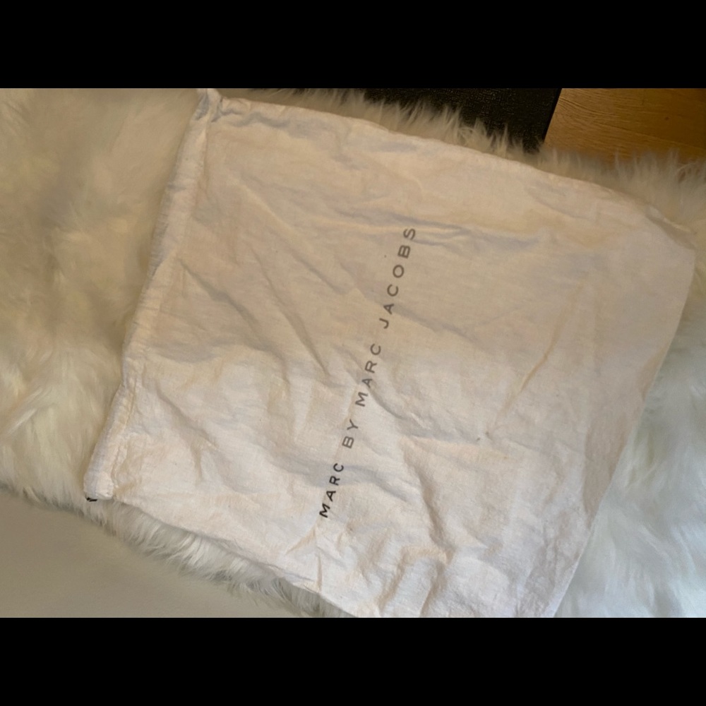 Marc Jacobs dust bag